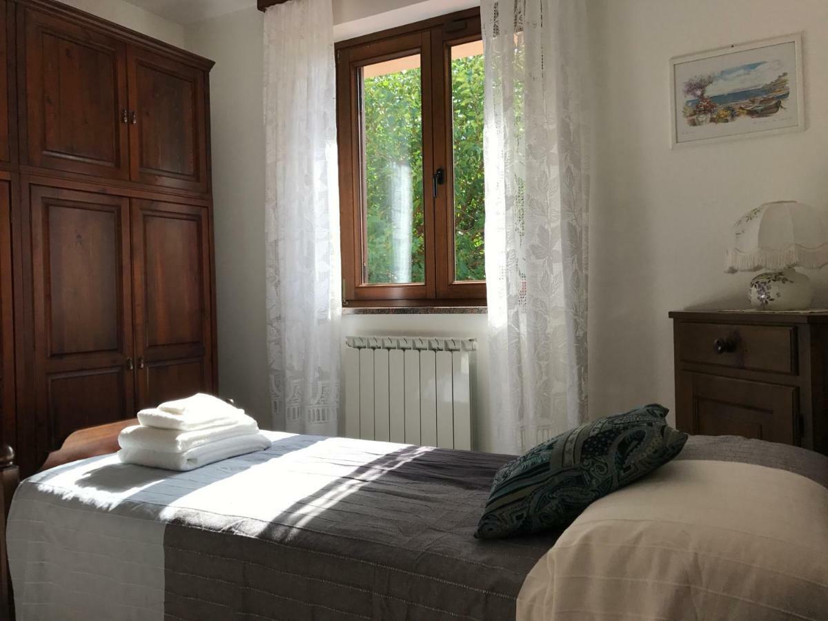 La Casa Di Nonna Bruna มูเจีย ภายนอก รูปภาพ